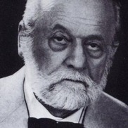 Portrait d'Auguste Perret, photographie en noir et blanc